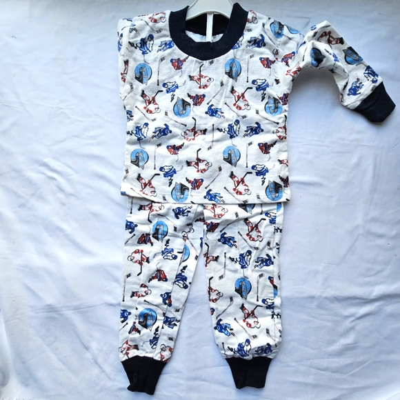 Boys Hockey prints 2pc PJs - Picture 1 of 3